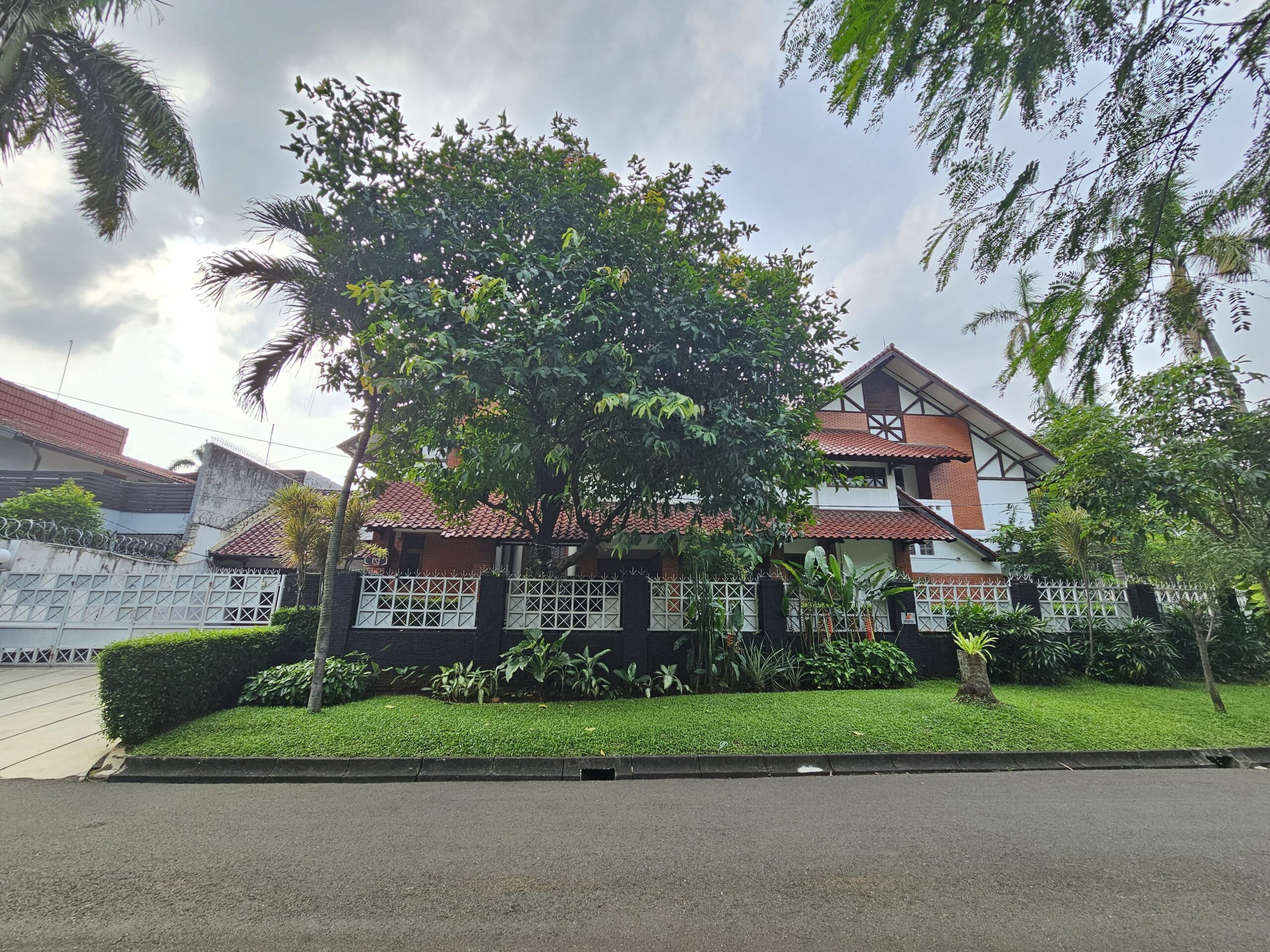 WhatsApp-Image-2025-04-10-at-5.07.14-PM